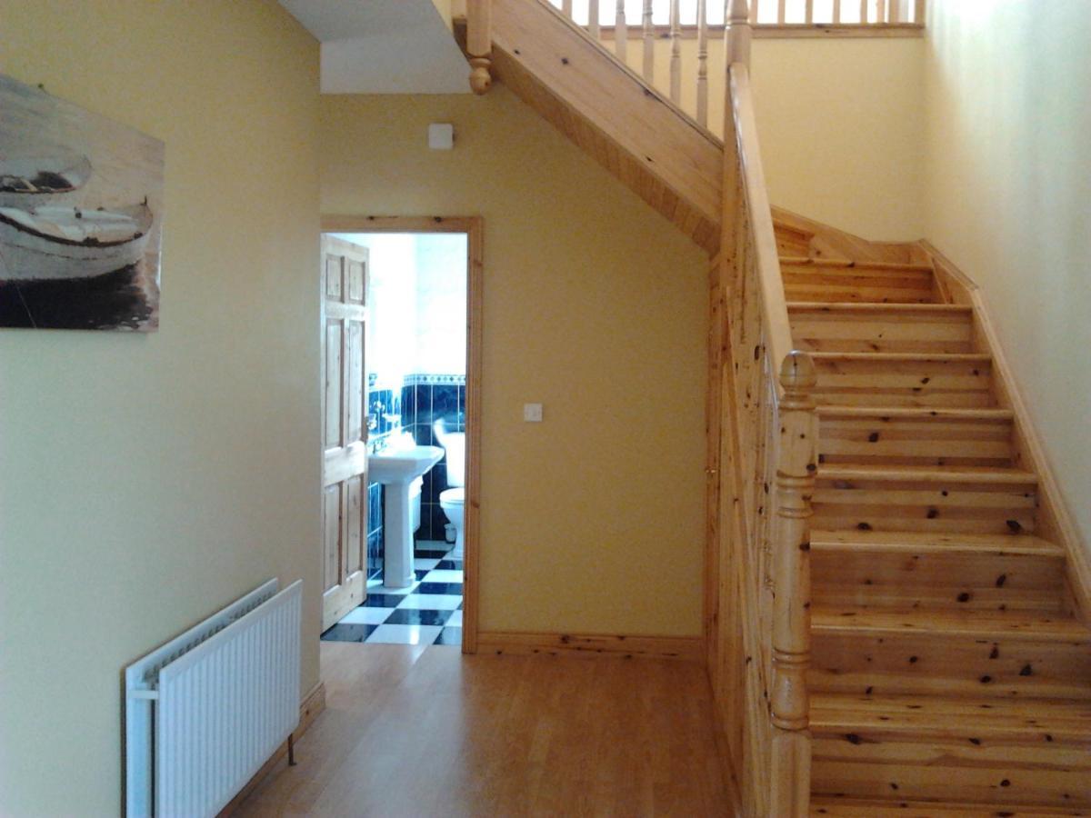 Dillon'S Cottage Monneill Extérieur photo
